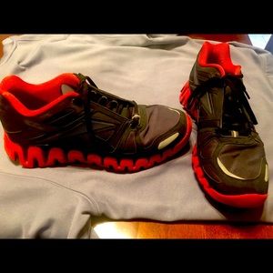 Men’s Reebok Zigs 11.5